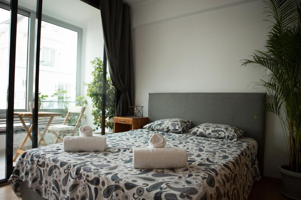 Apartamento Mosaics Aprtm In Parliament Square With Acropolis View Atenas Exterior foto
